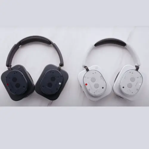 Nothing_headphone_1_Black_and_white