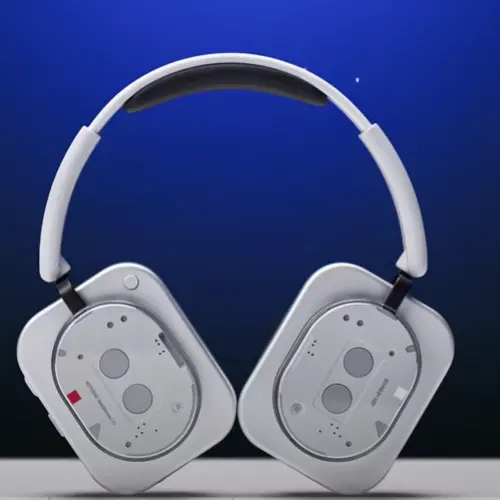 Nothing_headphone_1_white
